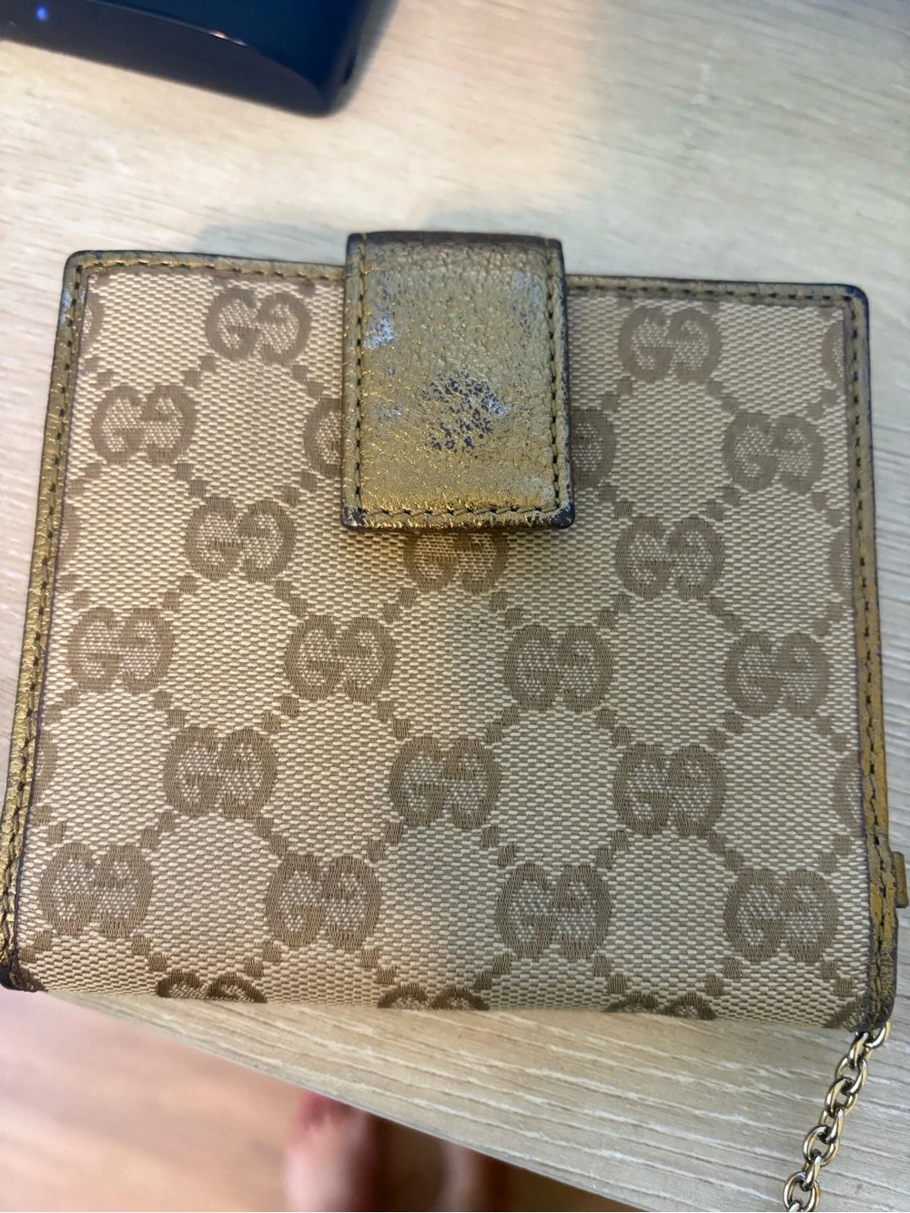 Gucci stylish beige